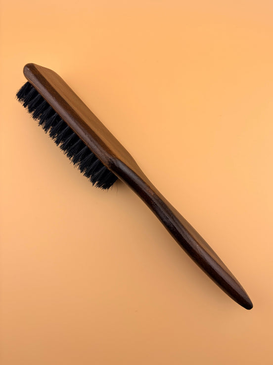 Brosse en poils de sanglier